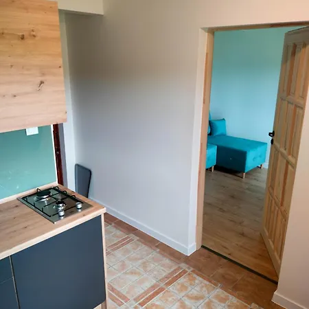 Uroczysko Jakubowo Апартаменты Домбрувно